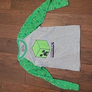 💰 Mojang boy's long-sleeved Minecraft Tshirt size Small